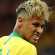 Neymar deixa estádio mancando, mas não preocupa