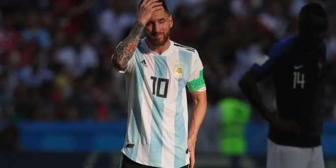 Messi tira ‘férias’ da seleção e pede para não jogar mais em 2018