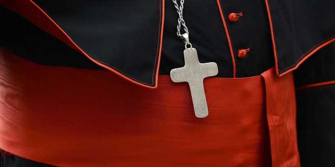 Padres australianos pedem ao Papa que celibato seja opcional